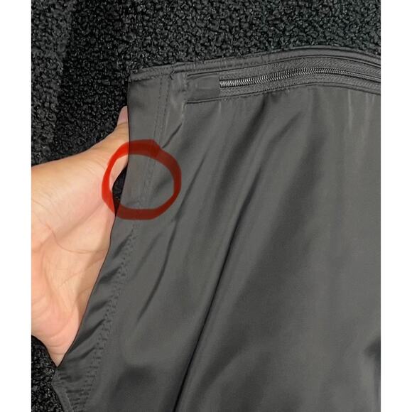 Tuckernuck Sport Sherpa Fleece ML Black 1/4 zip pullover teddy jacket kangaroo - Picture 8 of 10